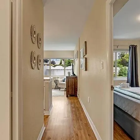 Eclectic Downtown & Cap Hill King Bed & Kitchen Villa Seattle Exterior photo