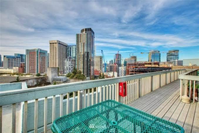 Сasa de vacaciones Eclectic Downtown & Cap Hill King Bed & Kitchen